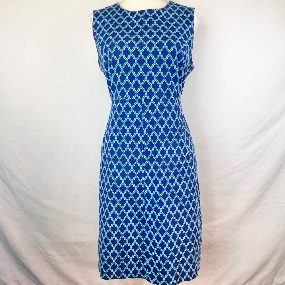 Lands’ End Print Sleeveless Sheath Dress Teal Blue Quatrefoil Size 12 Abstract